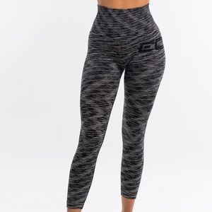 Echt tricot leggings size small